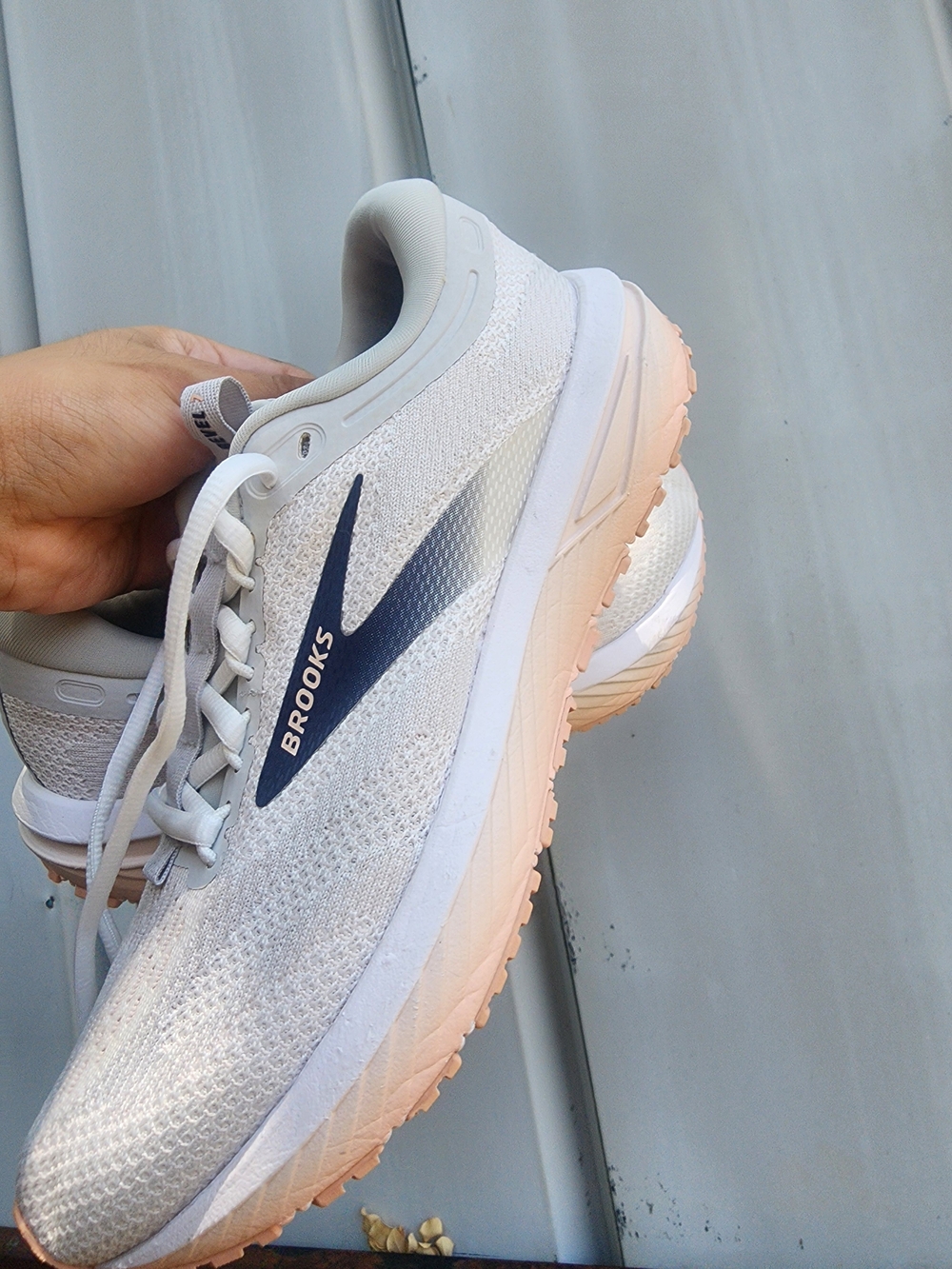 Brooks Revel 7 - Women's - Width: B - Medium (Oyster/White/Tropical Peach) - Picture 3 of 6